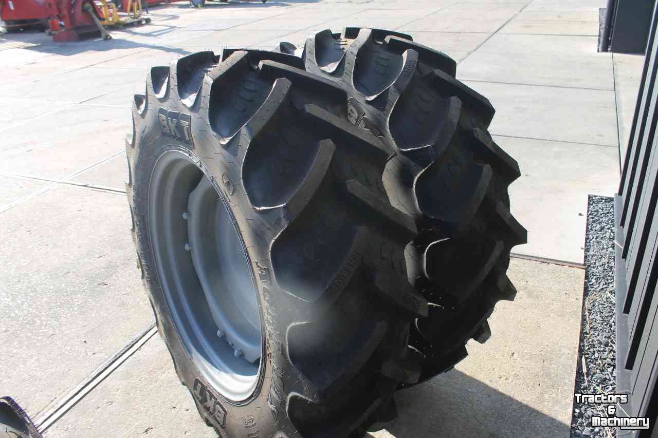Wielen, Banden, Velgen & Afstandsringen BKT 340/85R28 Agrimax RT855 trekkerbanden tractorbanden wielen/velgen