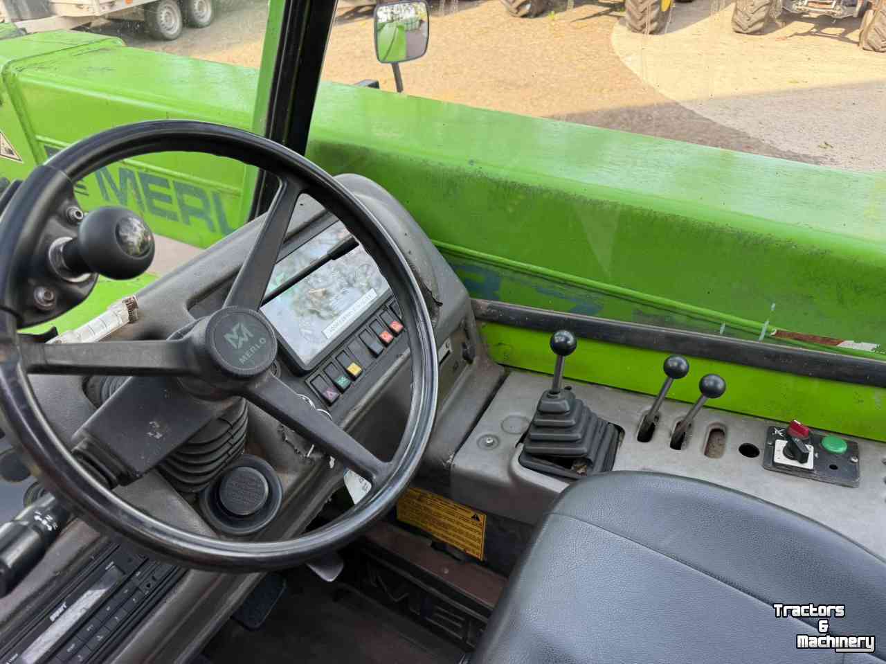 Verreiker Merlo P33.7 EVT