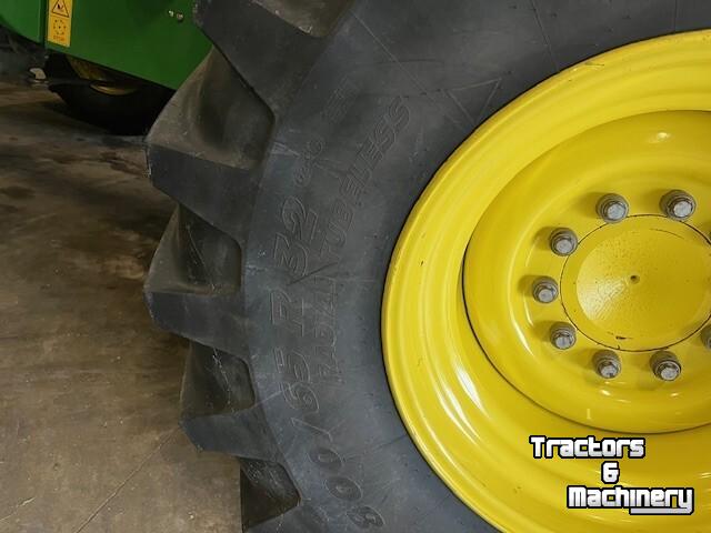 Veldhakselaar John Deere 7780