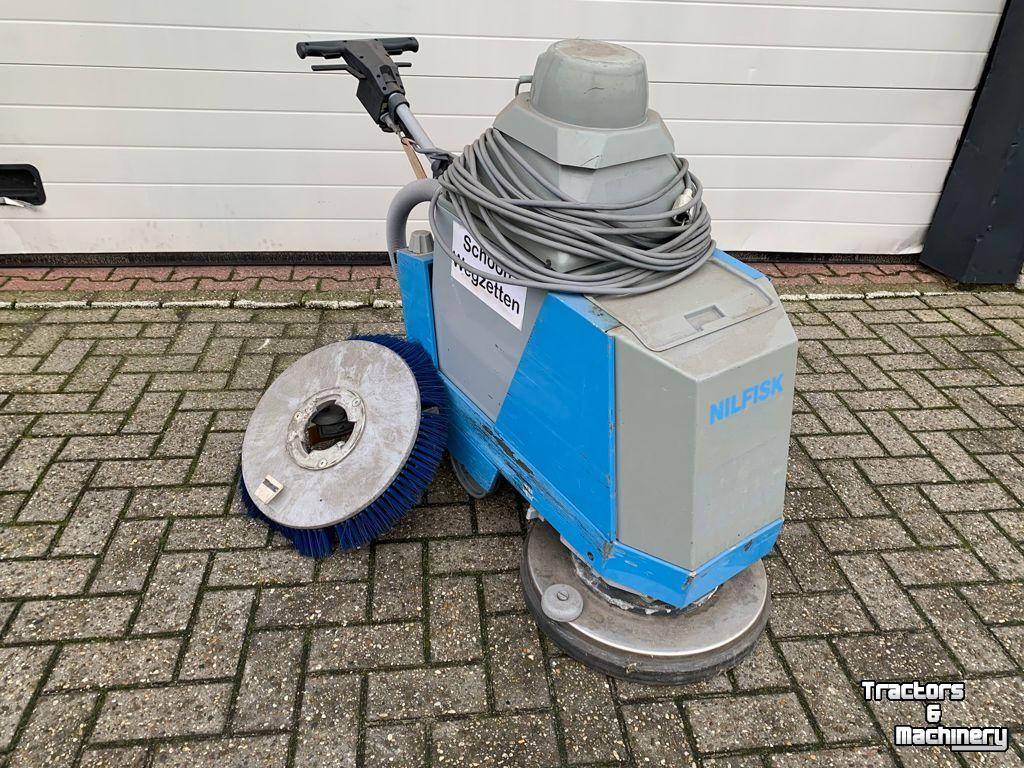 Schrob-/zuigmachines Nilfisk C51 SCHROB-ZUIGMACHINE