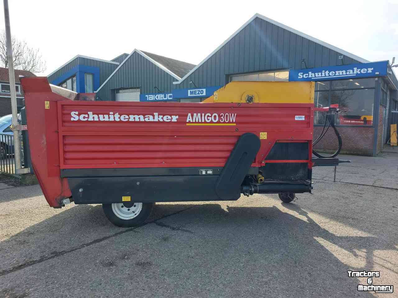 Blokkendoseerwagen Schuitemaker Amigo 30W