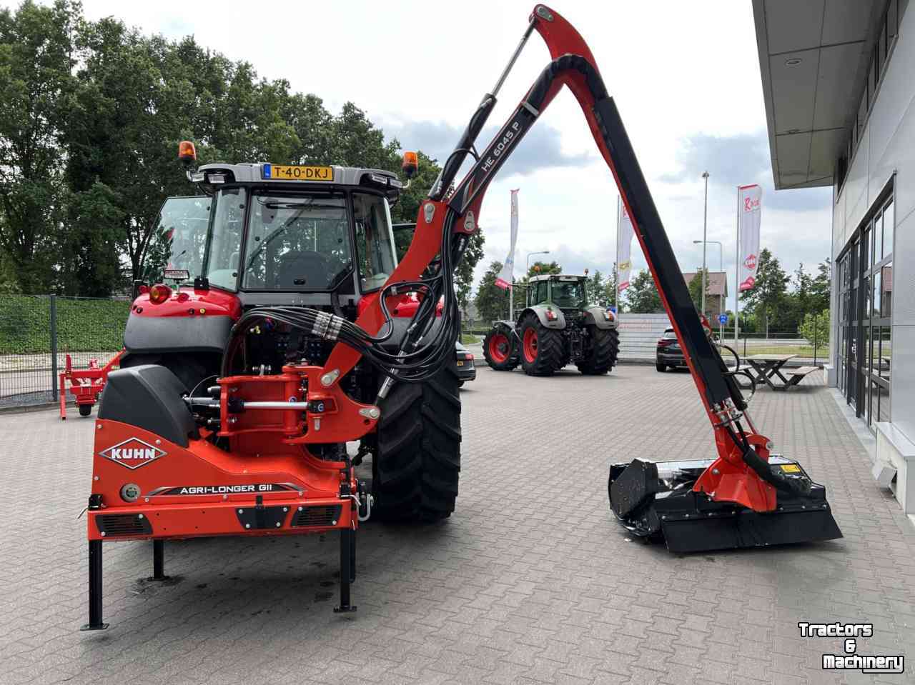 Maaiarm met klepelmaaier Kuhn Agri Longer HE 6045 PTC