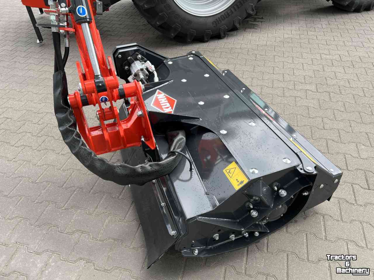 Maaiarm met klepelmaaier Kuhn Agri Longer HE 6045 PTC