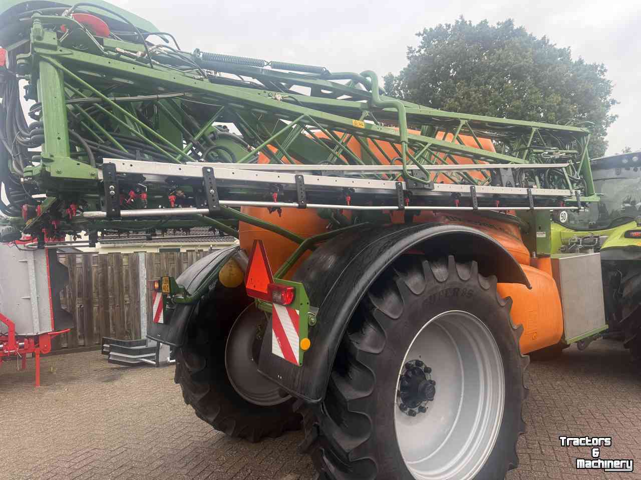 Veldspuit Amazone Ux5200