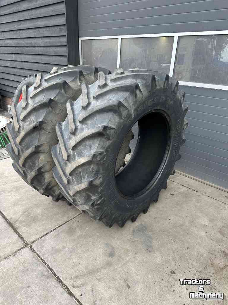 Wielen, Banden, Velgen & Afstandsringen Trelleborg 540/65R34