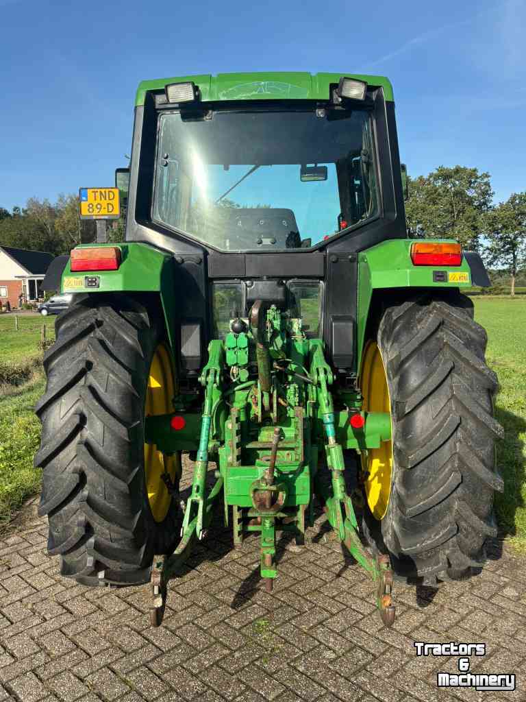 Tractor / Trekker John Deere 6400