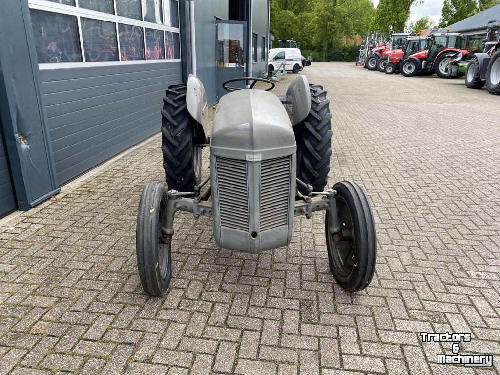 Tractor / Trekker Massey Ferguson TEF