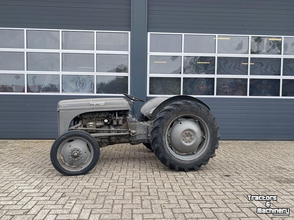 Tractor / Trekker Massey Ferguson TEF