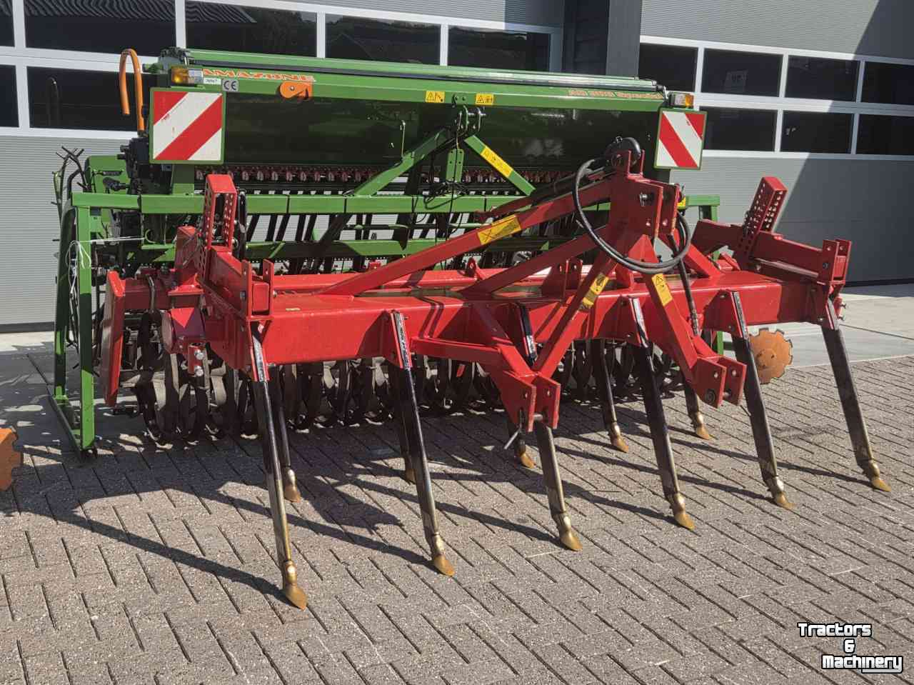 Zaaicombinatie Amazone AD 303 Special opbouw zaaimachine