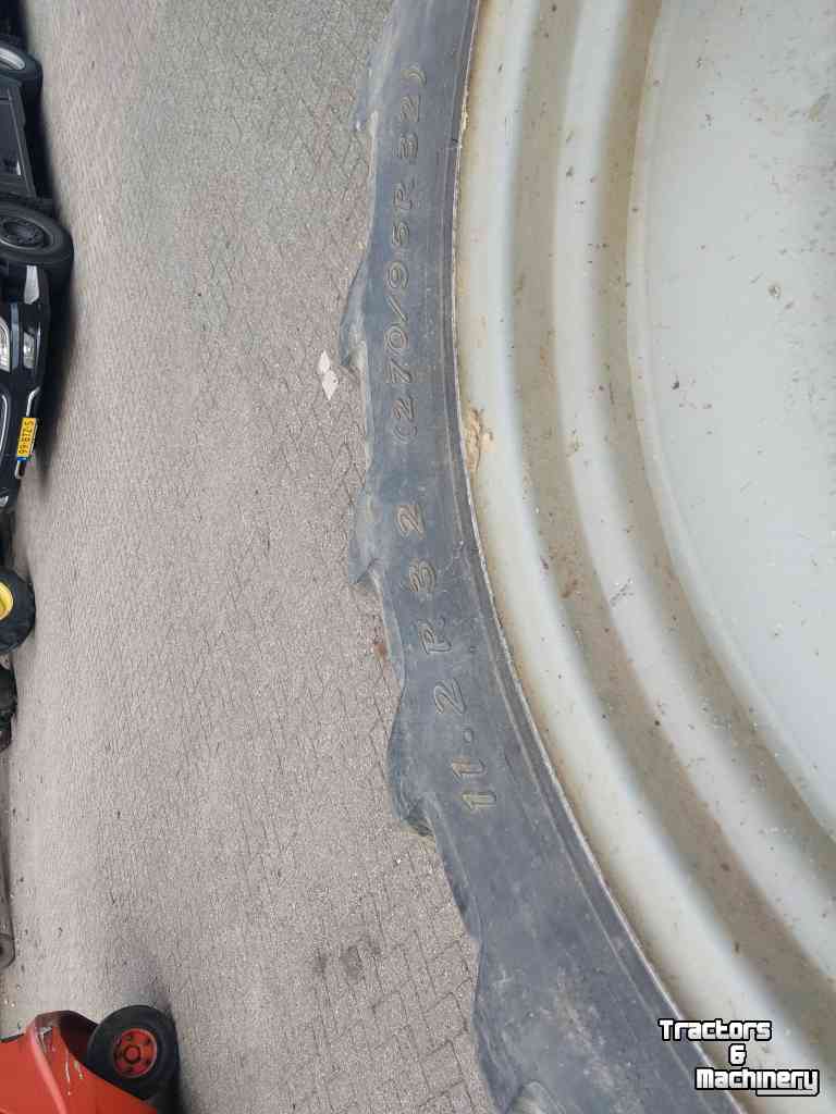 Wielen, Banden, Velgen & Afstandsringen Massey Ferguson Cultuur wielen 270/95 R48 270/95 R32