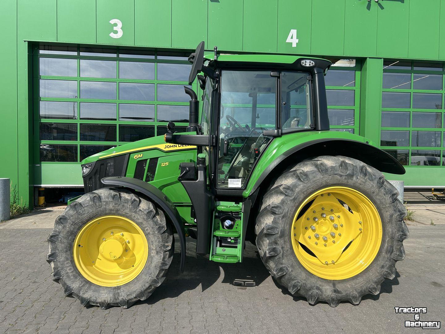Tractor / Trekker John Deere 6M 125