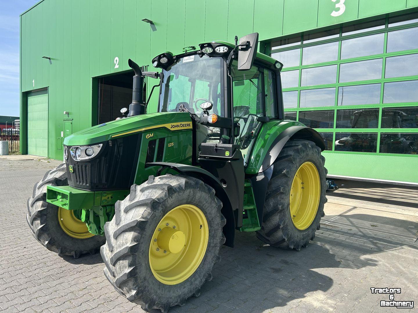 Tractor / Trekker John Deere 6M 125