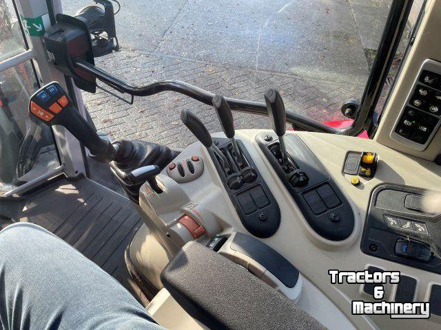 Tractor / Trekker Massey Ferguson 5S.125 DYNA 6 ESSENTIAL