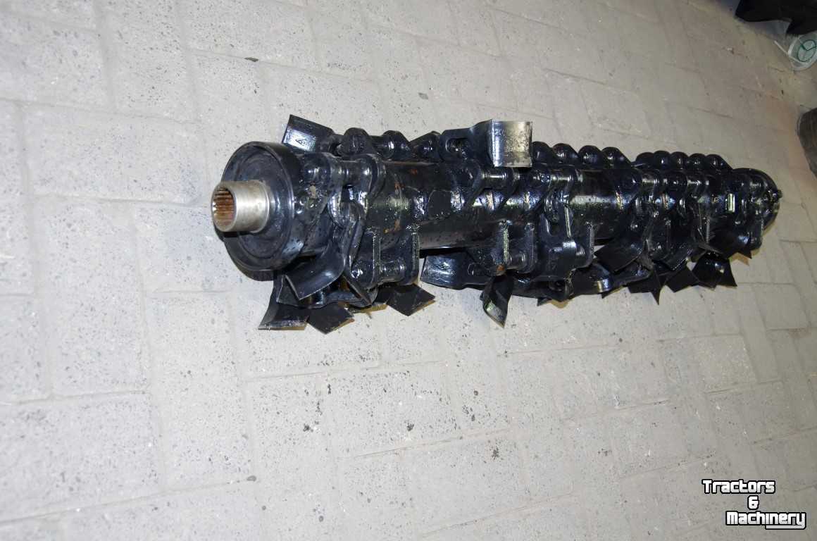 Diverse nieuwe onderdelen Maschio Klepelas 1.2 Mtr voor Armklepelmaaier