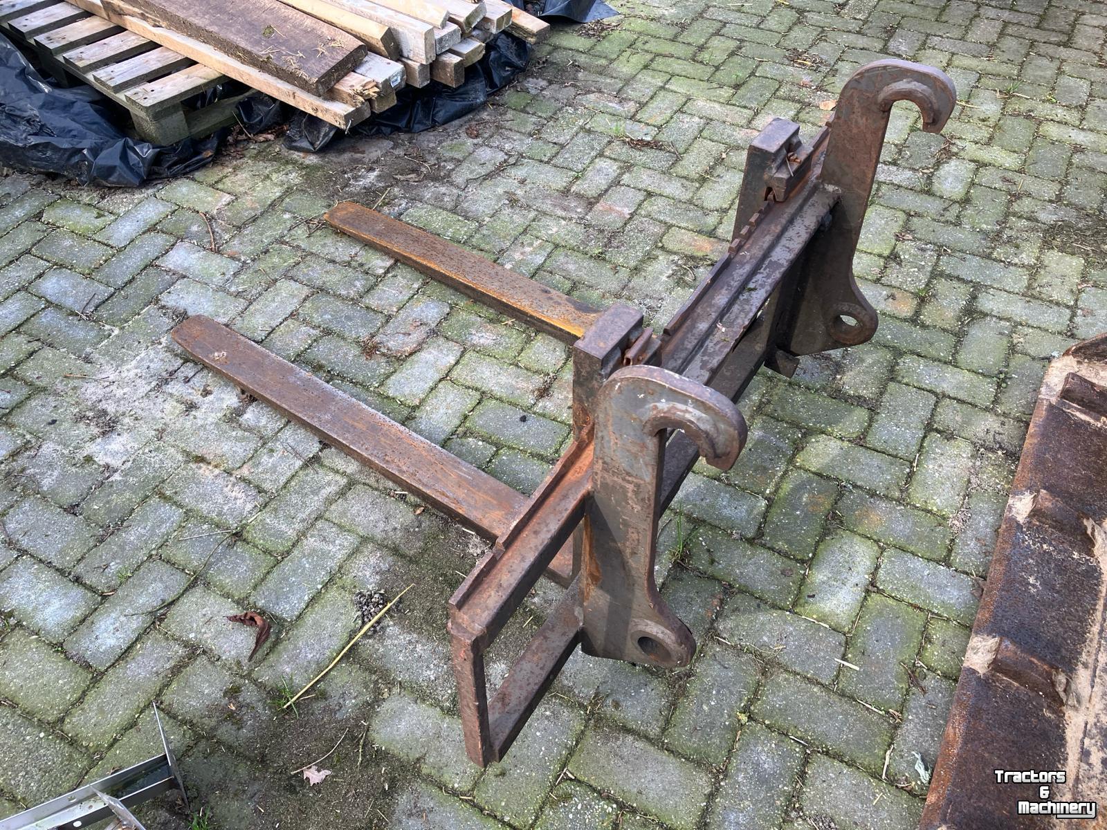 Shovel / Wiellader / Kniklader Ahlmann AL80