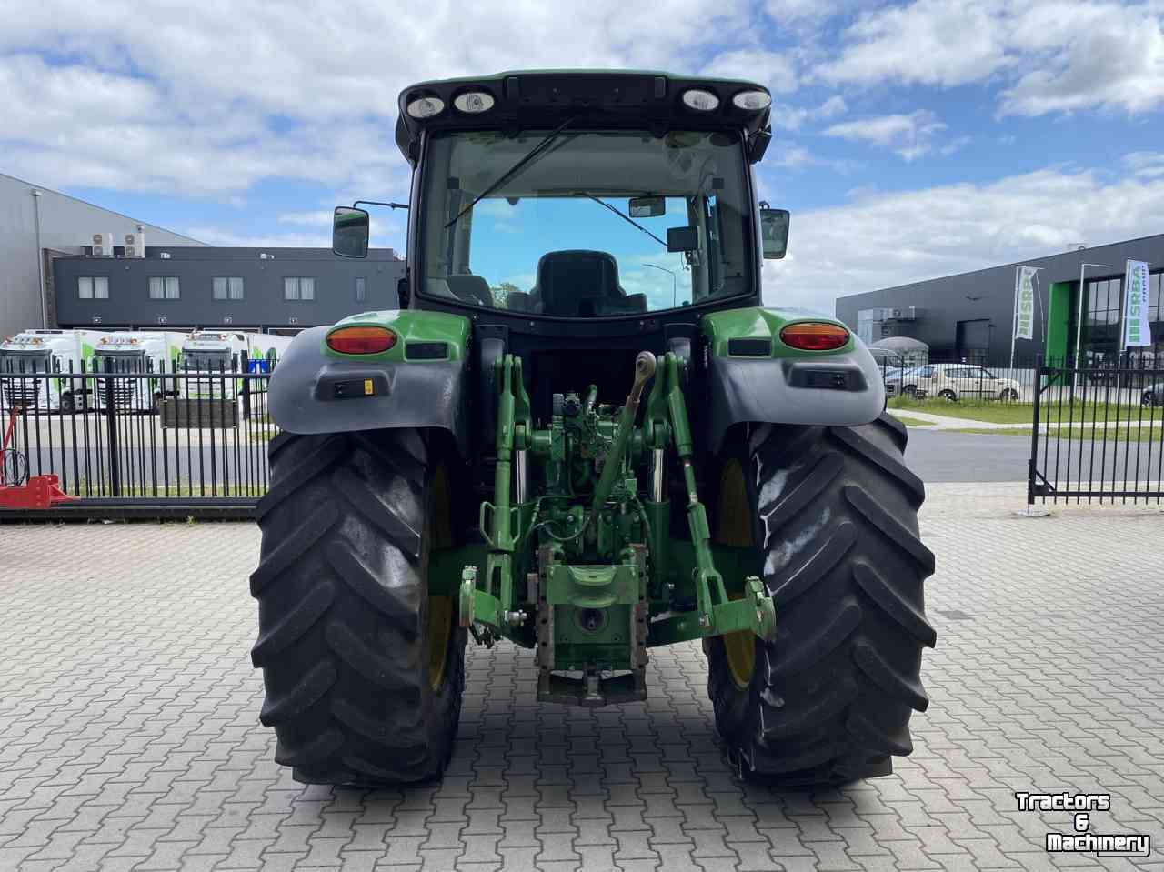 Tractor / Trekker John Deere 6140R