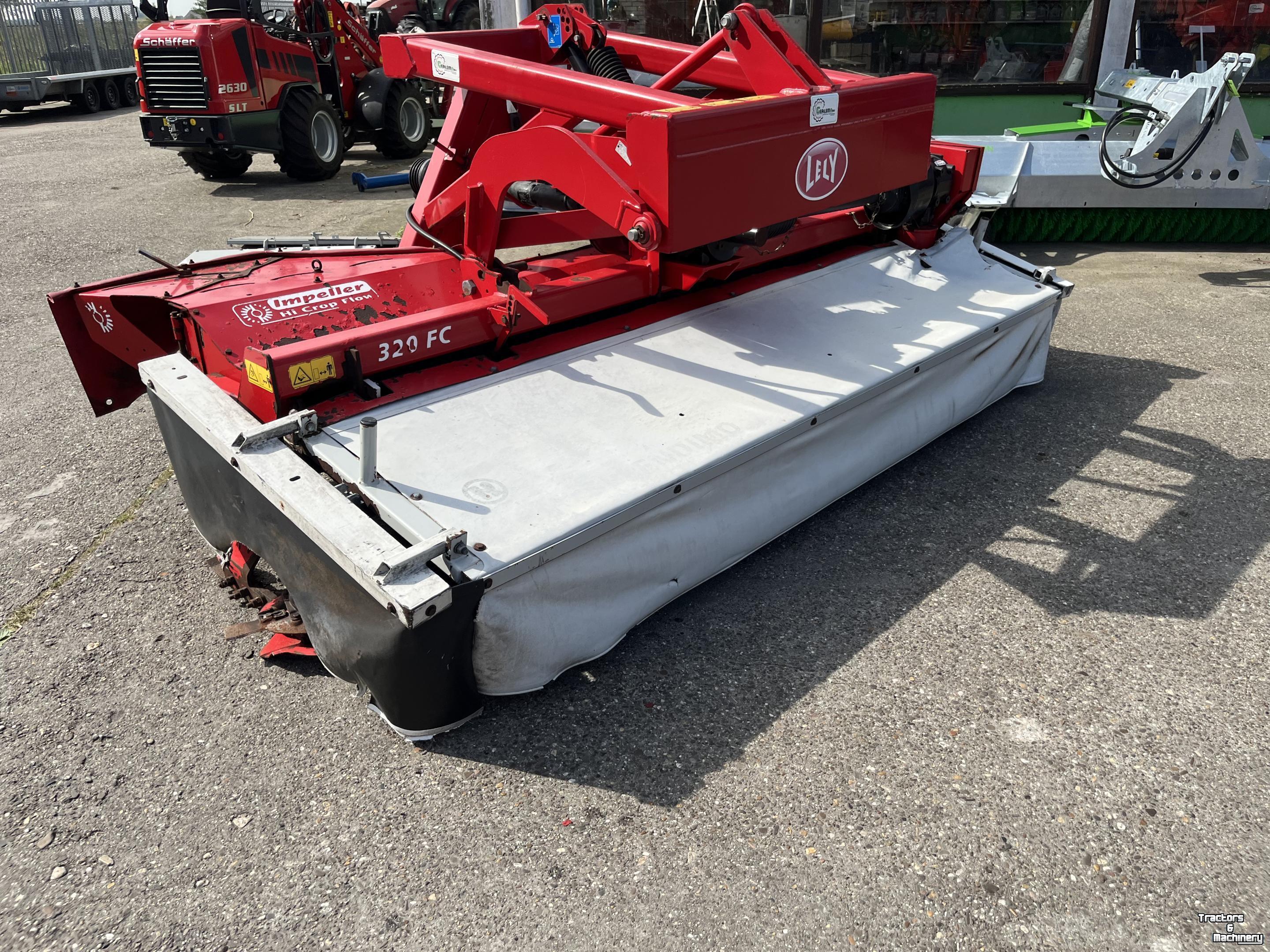 Maaier Lely 320 Fc