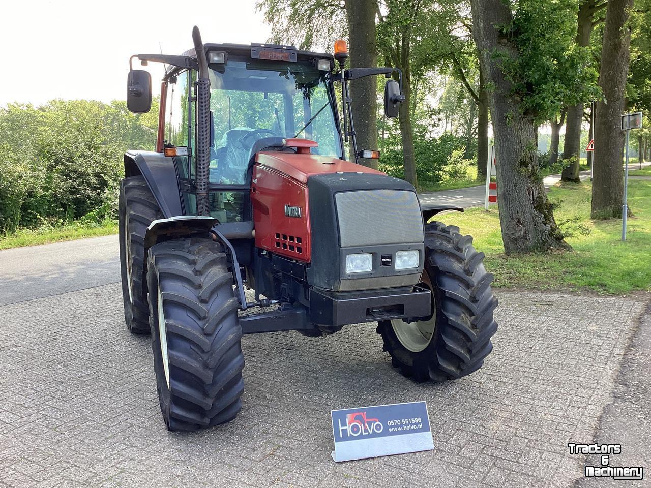 Tractor / Trekker Valtra 6350