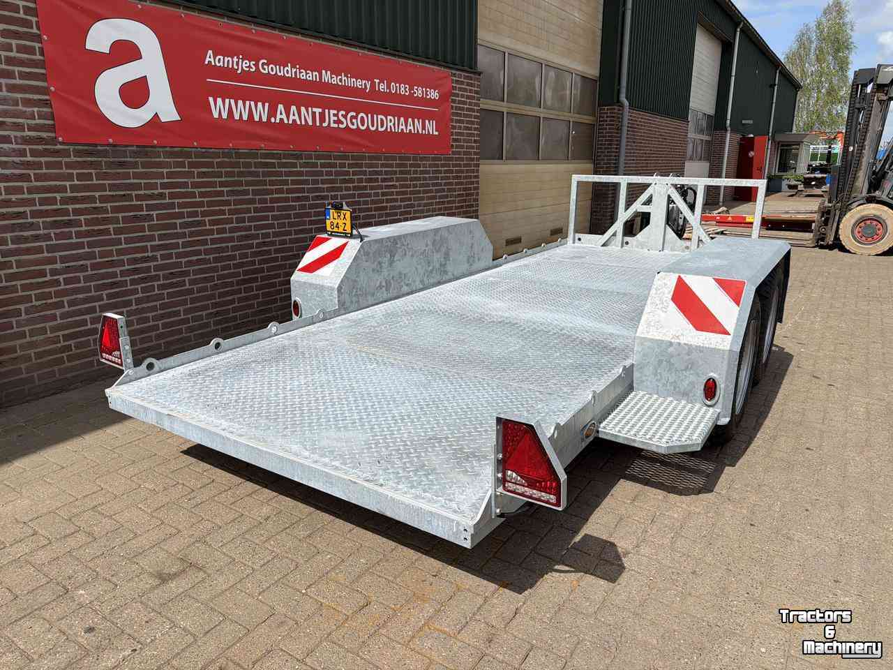 Oprijwagen AGM Machinetransporter / Oprijwagen