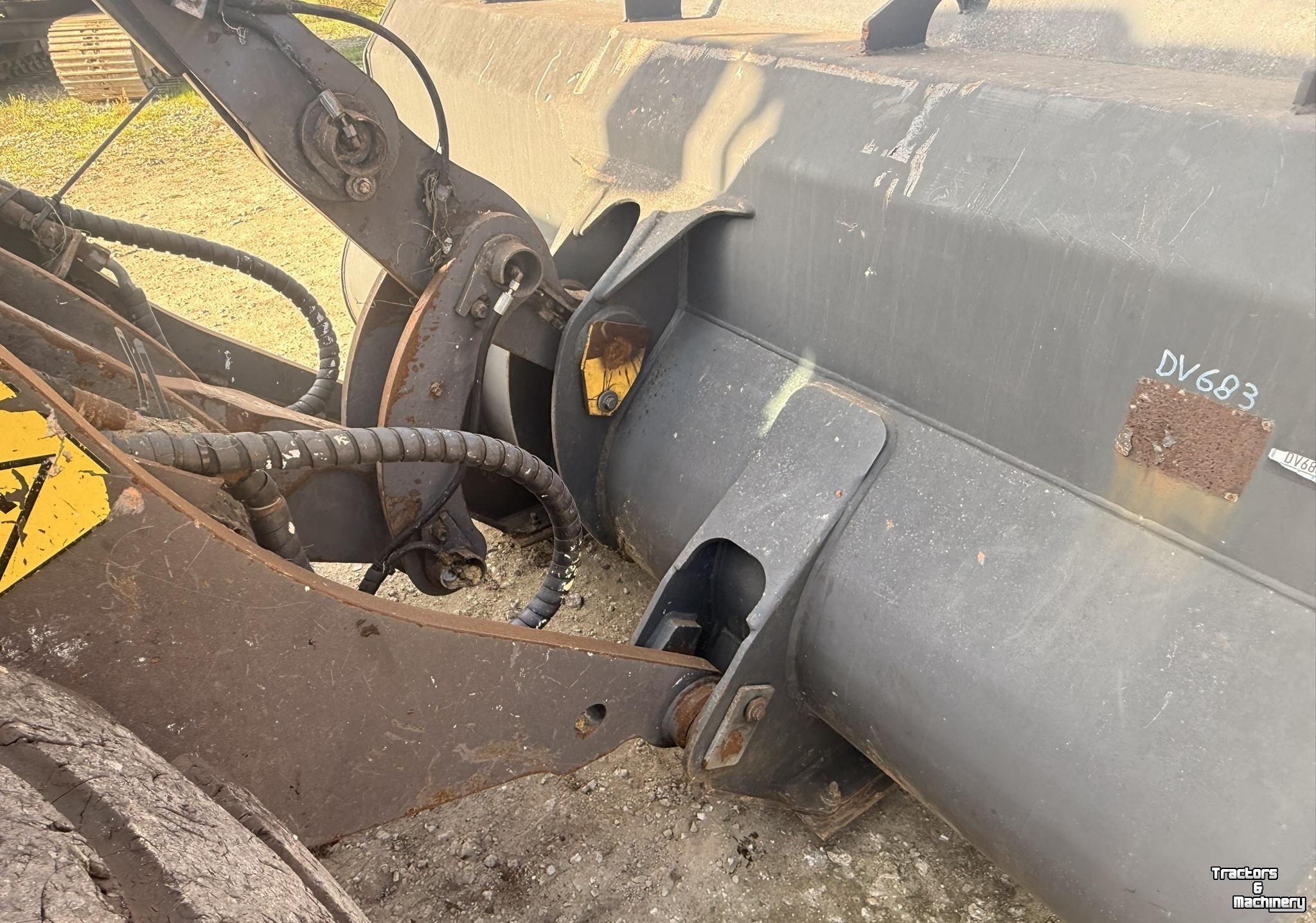 Shovel / Wiellader / Kniklader Volvo L60G