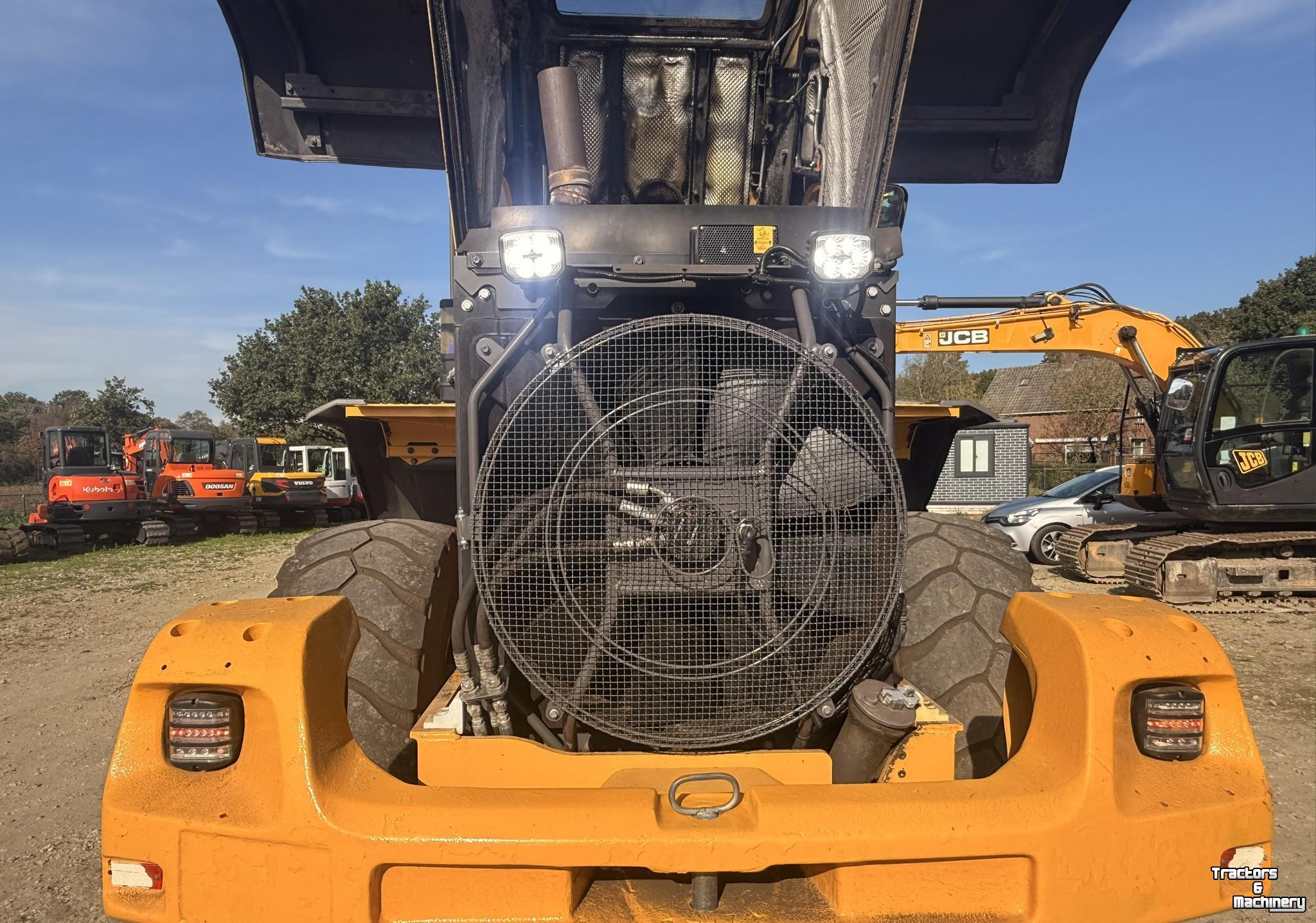Shovel / Wiellader / Kniklader Volvo L60G