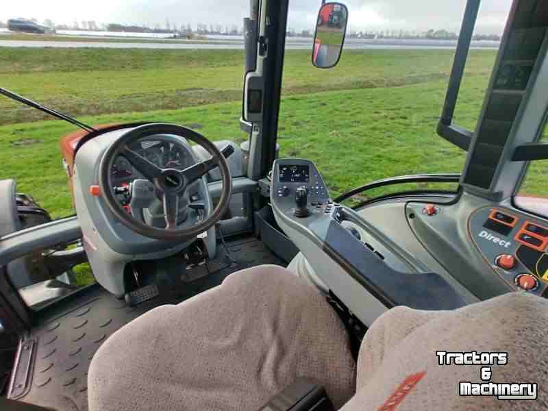 Traktoren Valtra N123 Direct