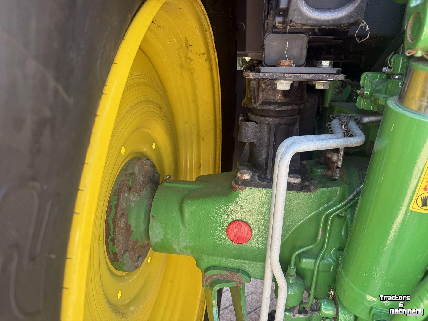 Tractor / Trekker John Deere 6155R