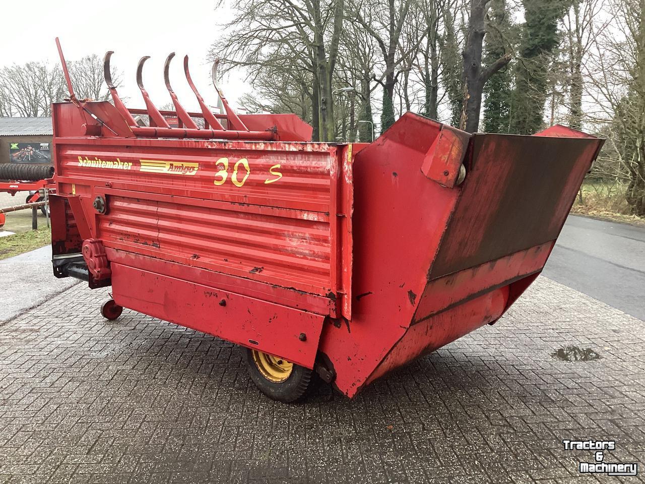 Blokkendoseerwagen Schuitemaker Amigo 30 S