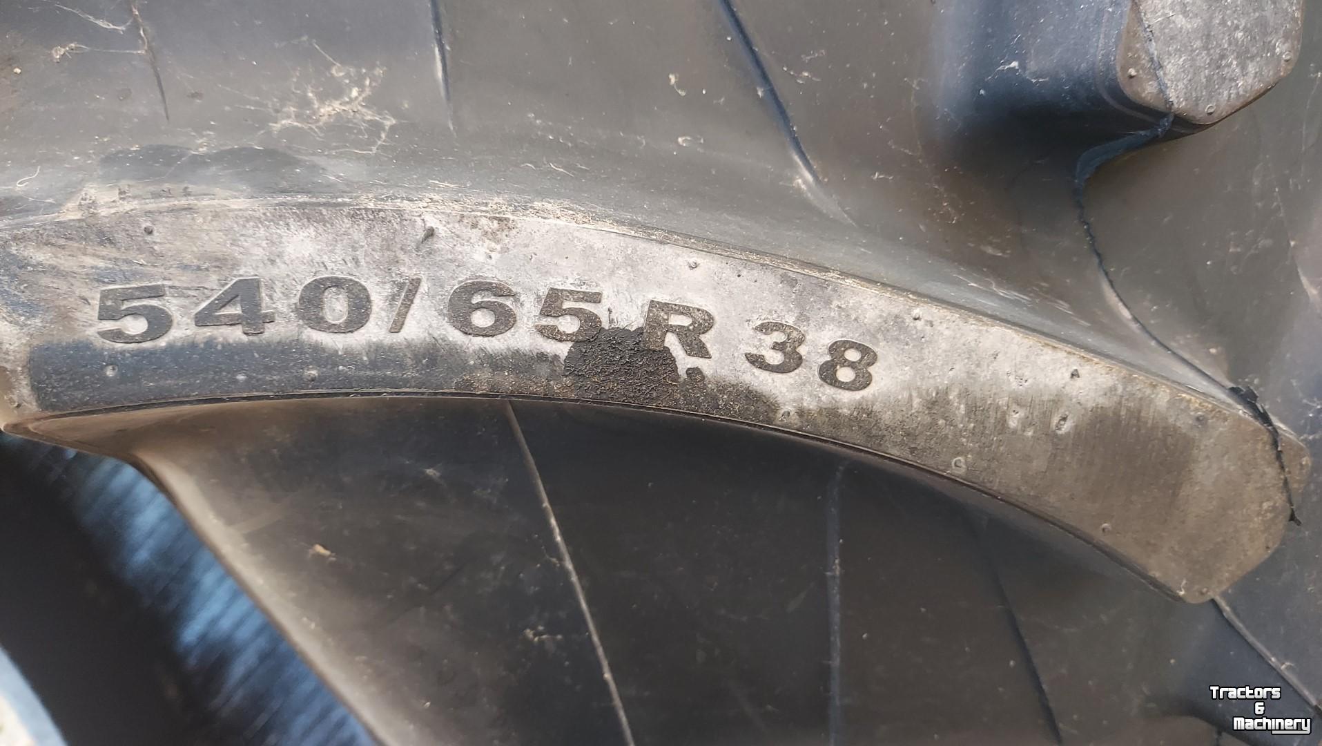 Wielen, Banden, Velgen & Afstandsringen   BANDEN 540/65R38