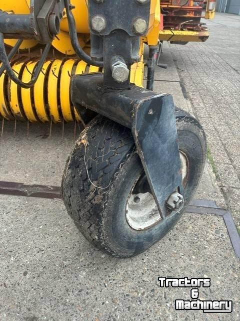 Pick-up New Holland Graspickup