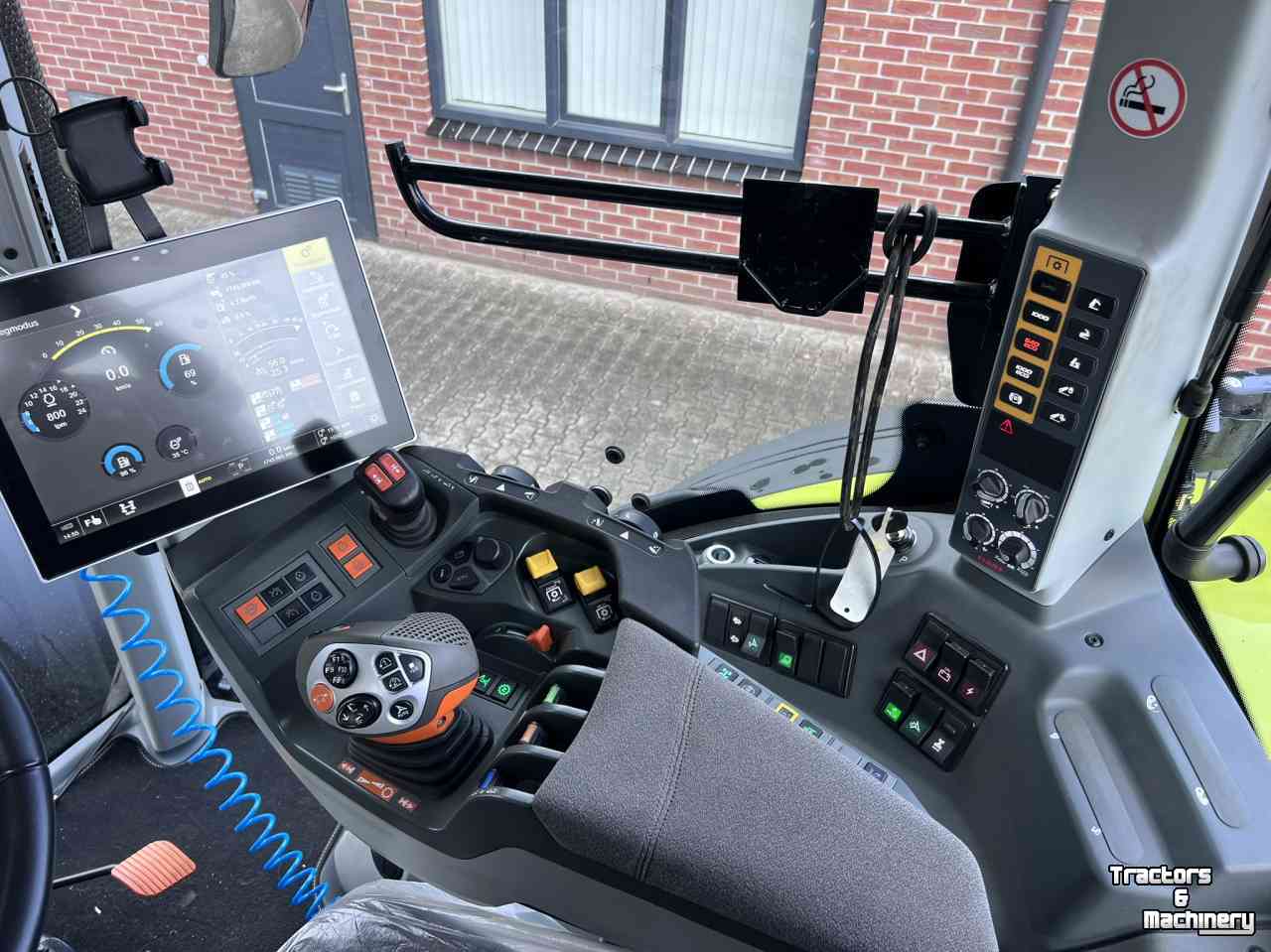 Tractor / Trekker Claas Axion 870