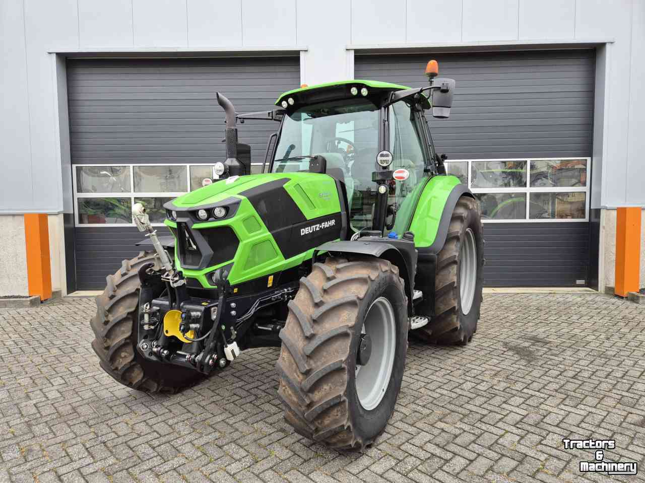 Tractor / Trekker Deutz-Fahr Agrotron 6130.4 RV-Shift