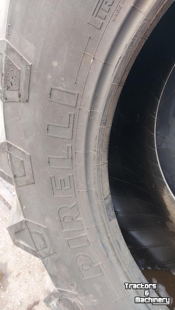 Wielen, Banden, Velgen & Afstandsringen Pirelli 480/70R30