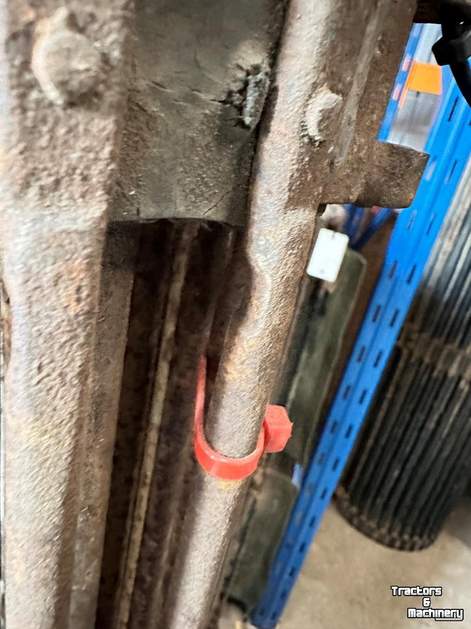 Diverse gebruikte onderdelen Amac 36-103-148 ROOIMAT