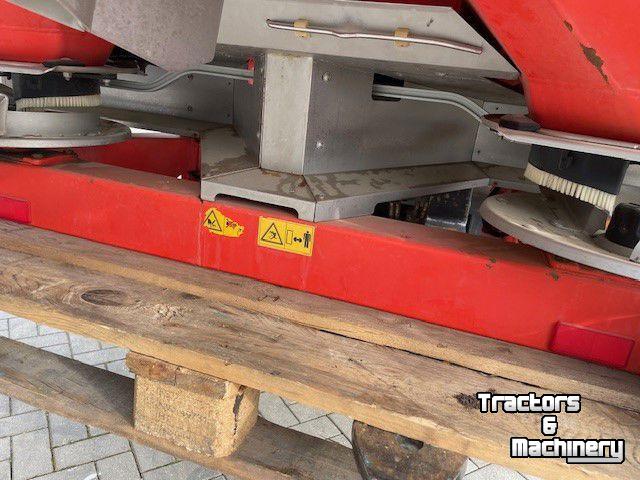 Kunstmeststrooier Kuhn AXIS 30.1W