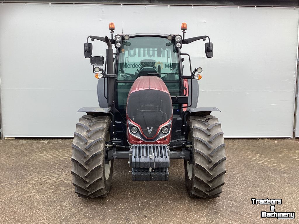 Tractor / Trekker Valtra A105MH4