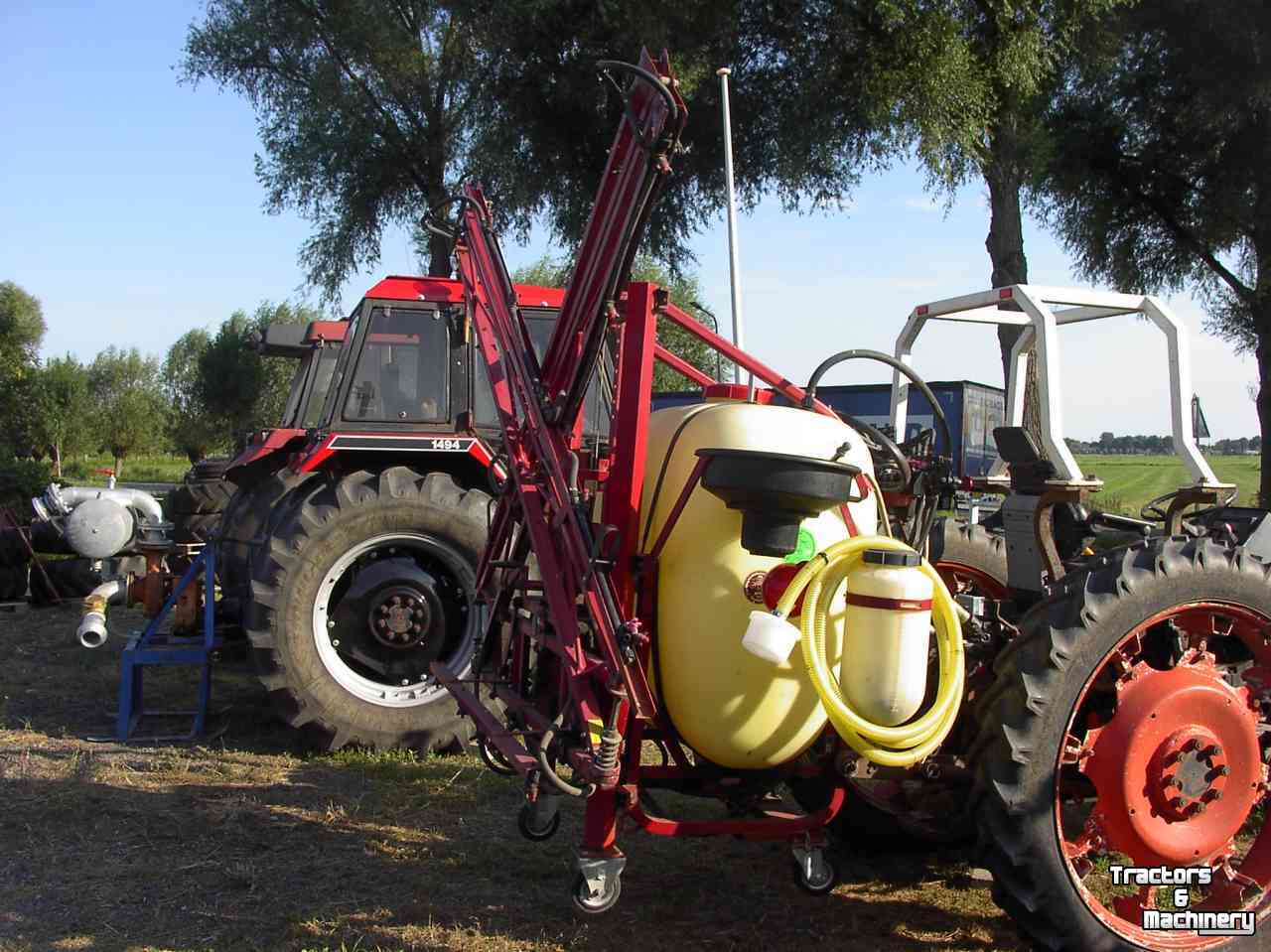 Veldspuit Hardi 600/12