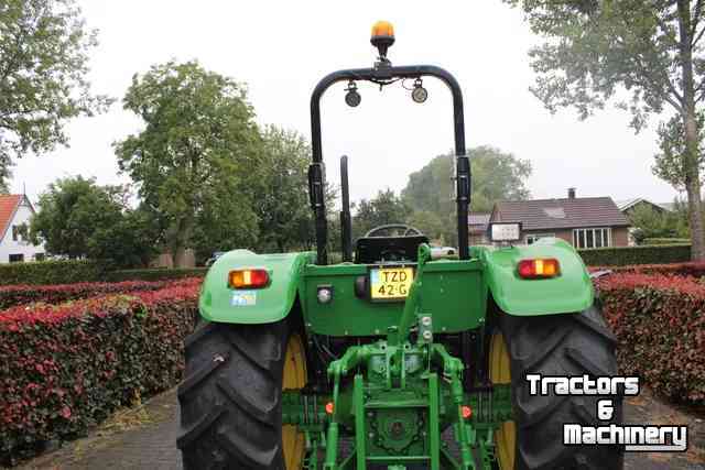 Tractor / Trekker John Deere 5065E 4WD