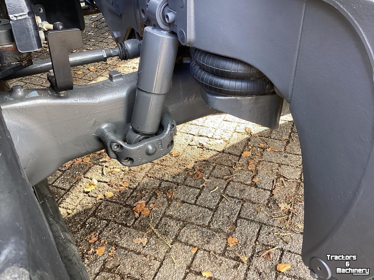 Tractor / Trekker Valtra T214 A