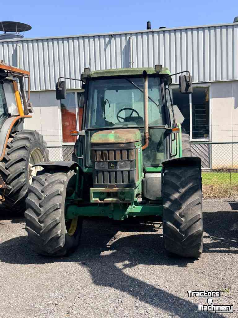 Tractor / Trekker John Deere 6210
