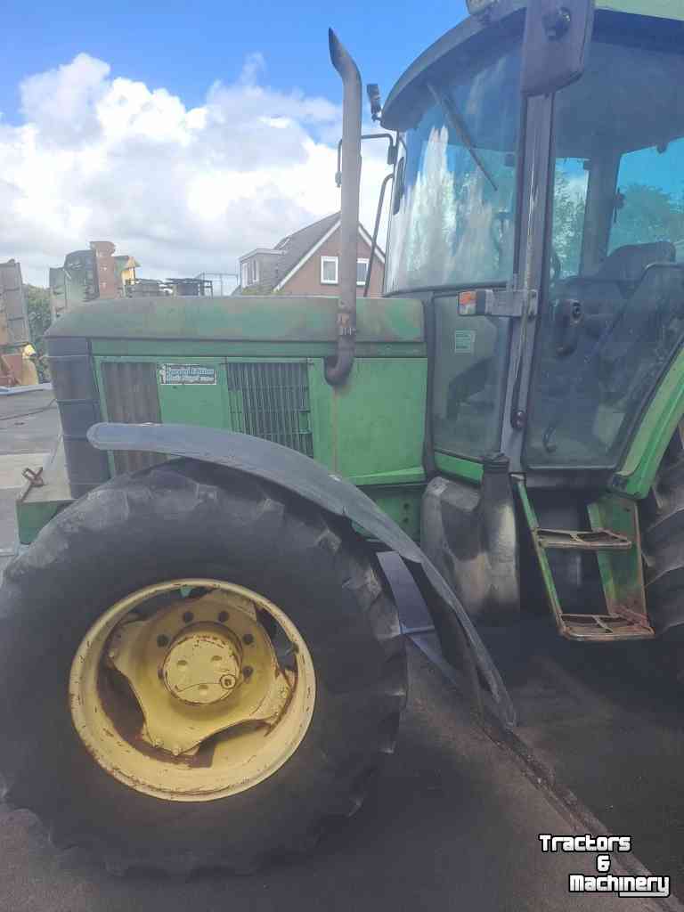 Tractor / Trekker John Deere 6210