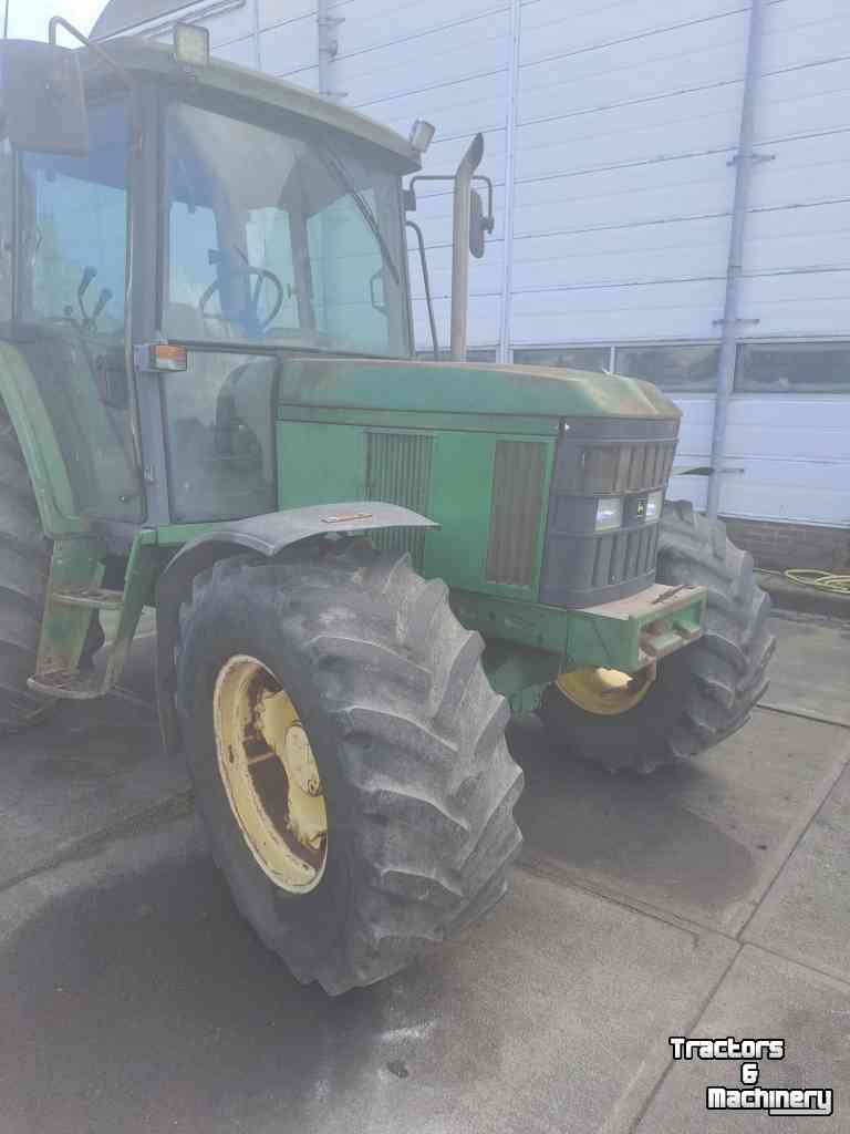 Tractor / Trekker John Deere 6210