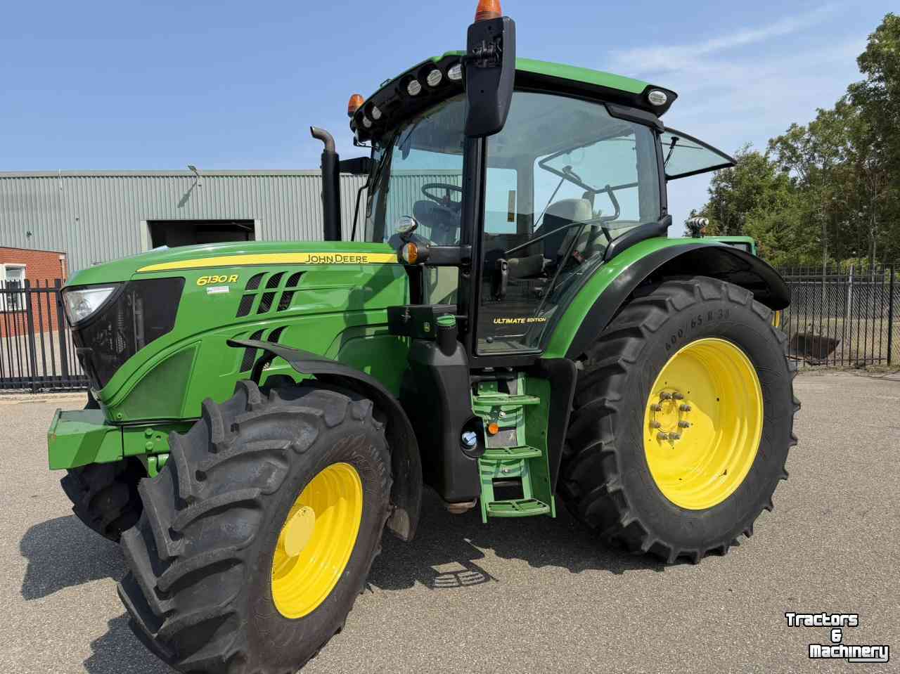 Tractor / Trekker John Deere 6130R 50 KM Command pro