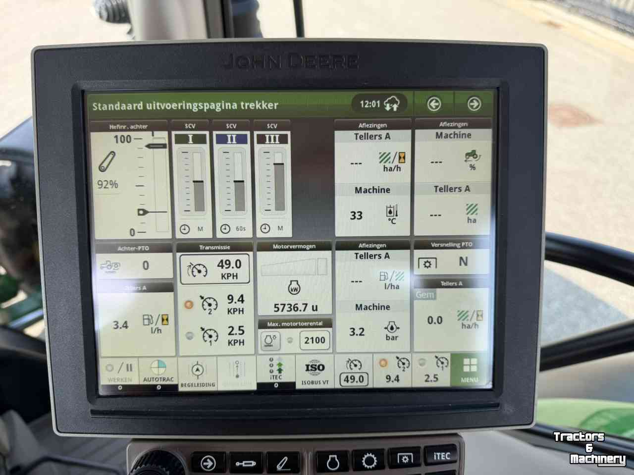 Tractor / Trekker John Deere 6130R 50 KM Command pro