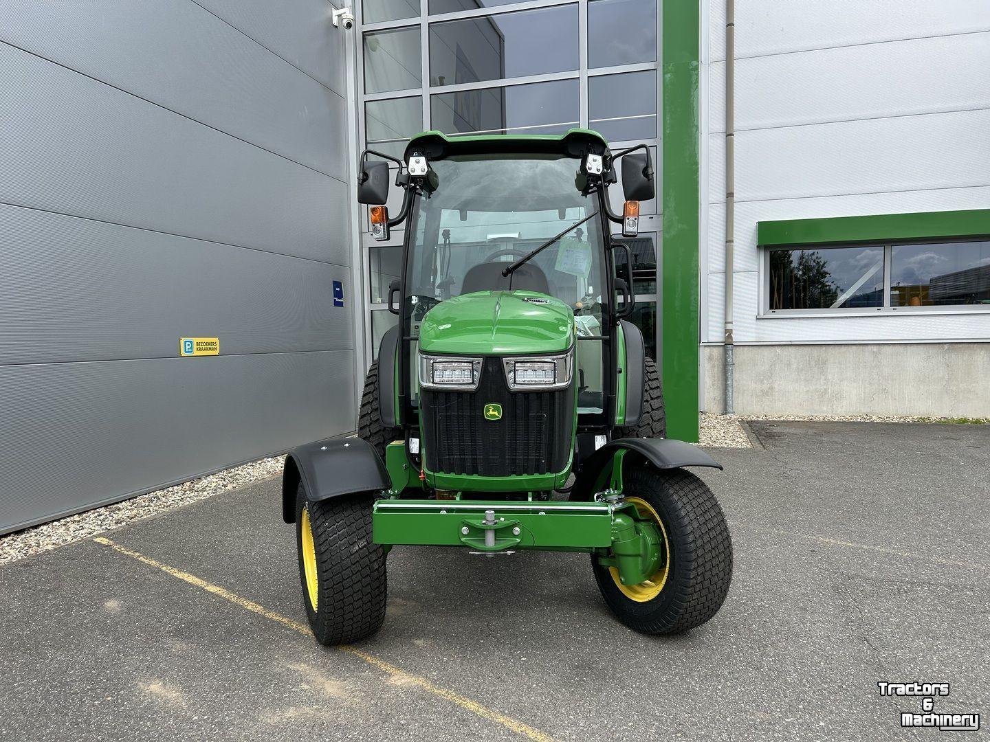 Smalspoor tractor John Deere 4066R