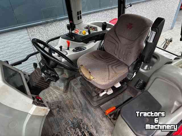Traktoren Massey Ferguson 5455 Dyna-4