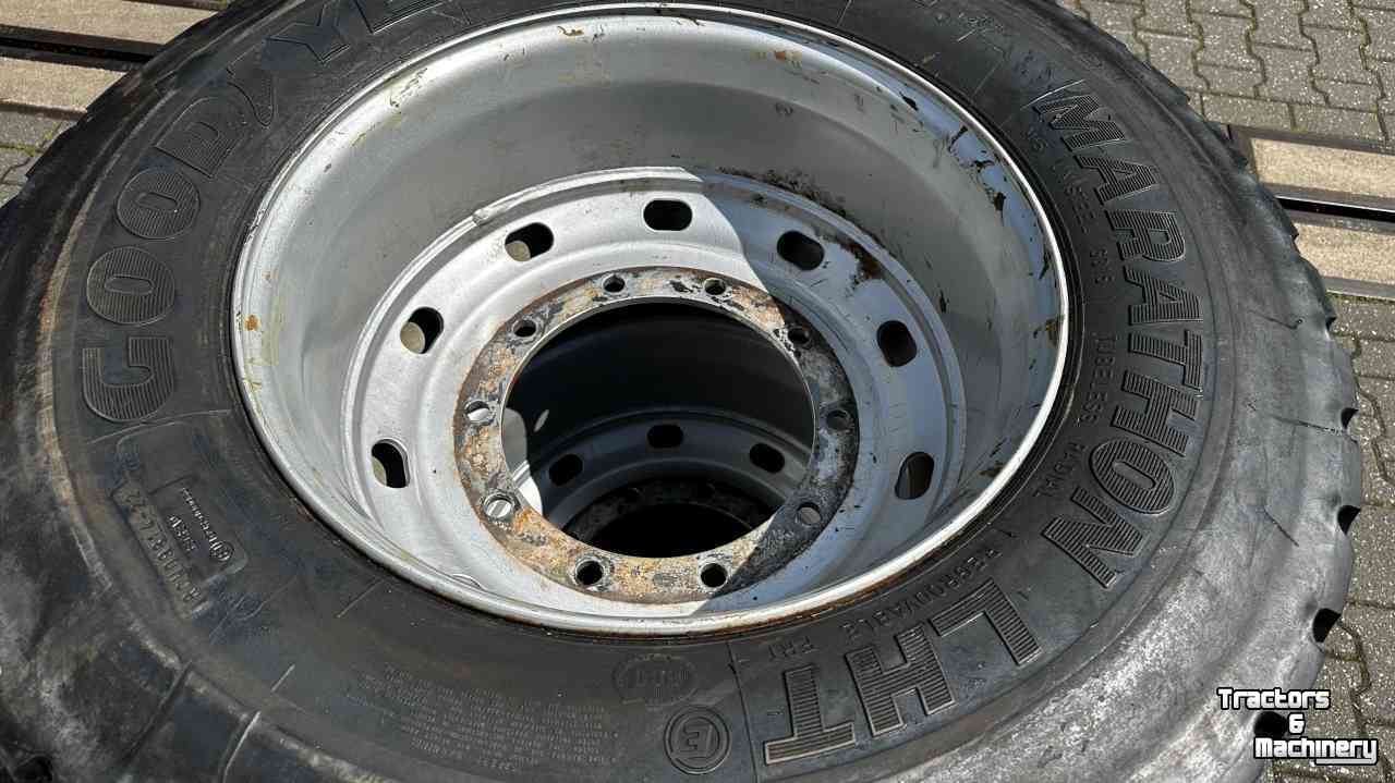 Wielen, Banden, Velgen & Afstandsringen Good Year 2x Goodyear 435/50R22.5