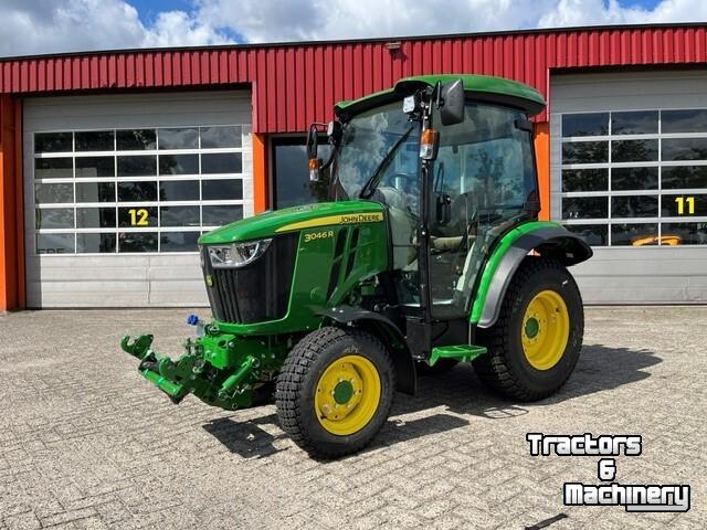 Smalspoor tractor John Deere 3046R