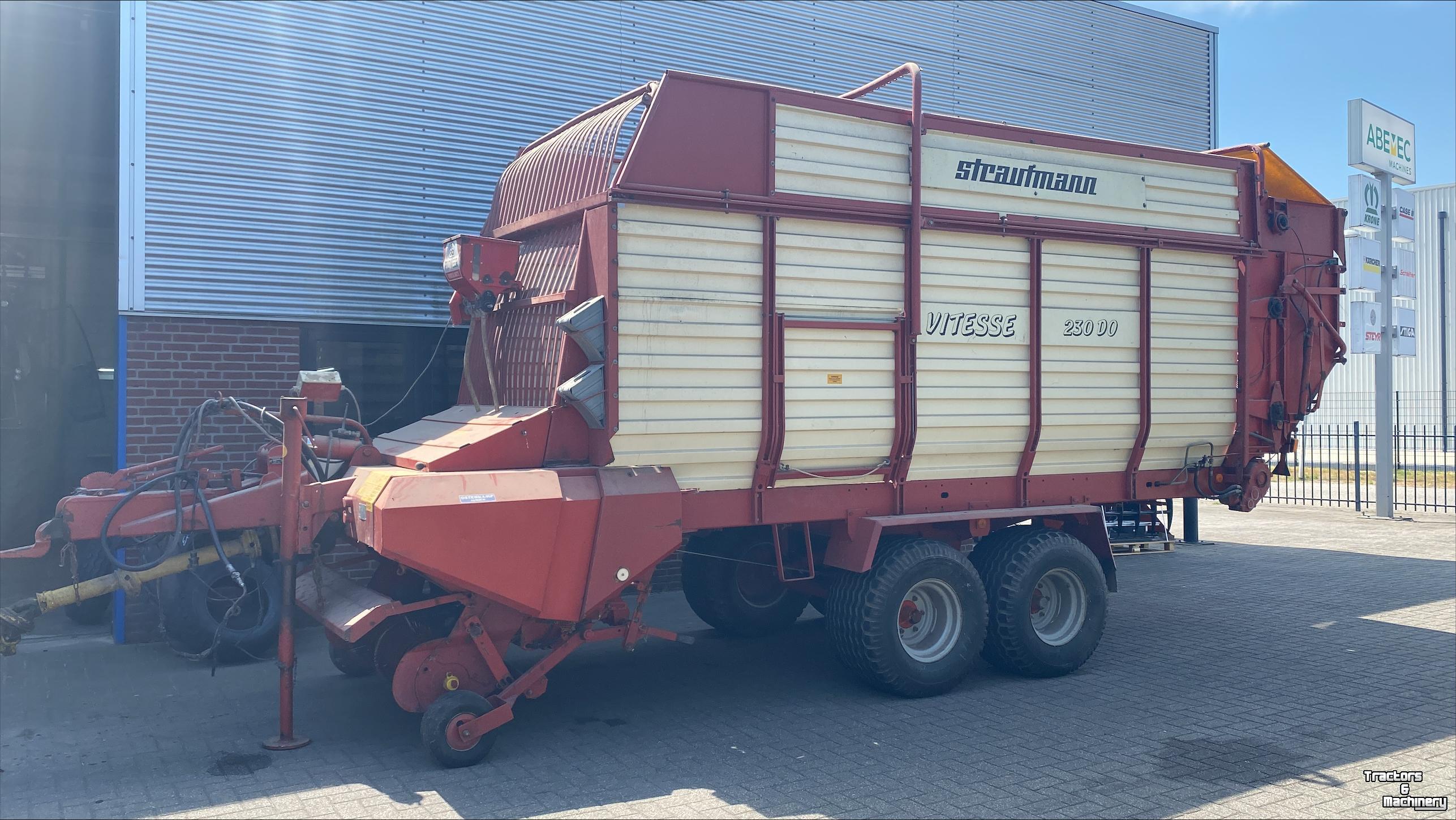 Opraapwagen Strautmann Vitesse 230 DO
