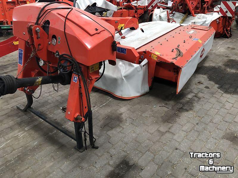 Maaier  Kuhn - FC314D FF achtermaaier met kneuzer